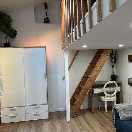 Paris : Charmant 2 Pieces Au Calme Apartment Exterior photo